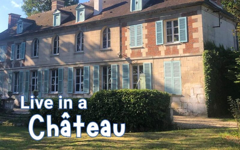 Live in a Château near Paris and Help in the Garden